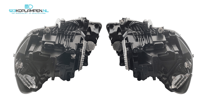 BMW 2 F45 F46 Full Led Facelift Koplamp links rechts – Foto 9