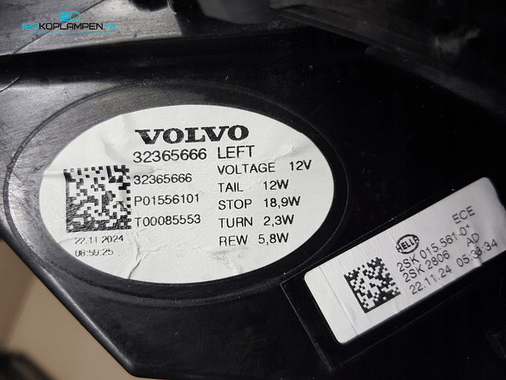 Volvo C40 Achterlicht links rechts  – Foto 7