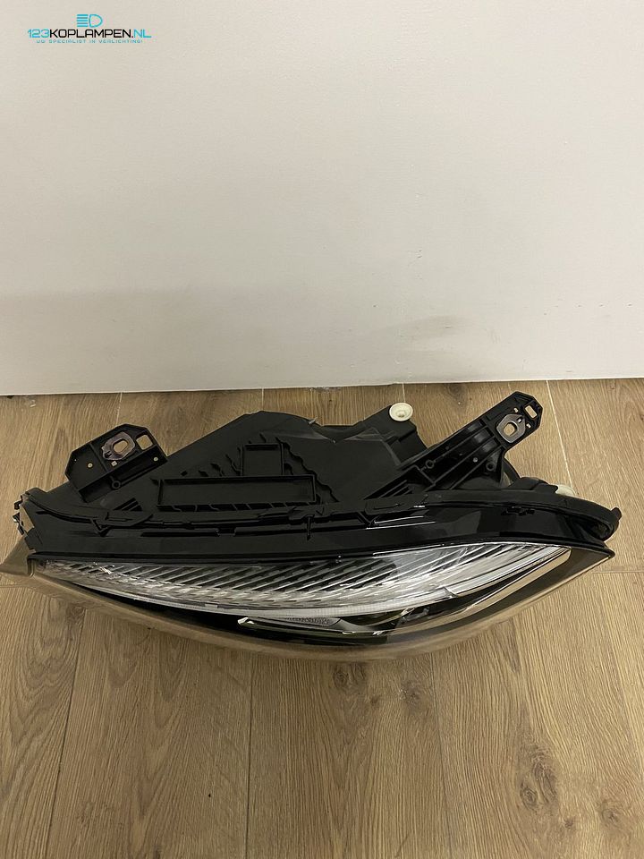 Mercedes W176 A Klasse Facelift Full Led koplamp links – Foto 4