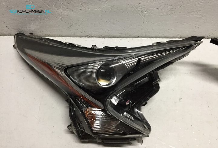 Toyota Prius Koplamp Koplampen links rechts – Foto 3