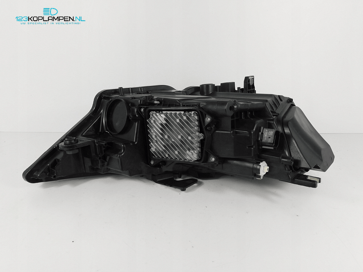 Audi A6 C8 Full Led koplamp links – Foto 8