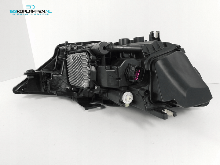 Audi A6 C8 Full Led koplamp links – Foto 9