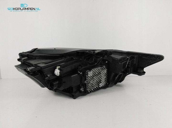 Audi A6 C8 Full Led koplamp links – Foto 12