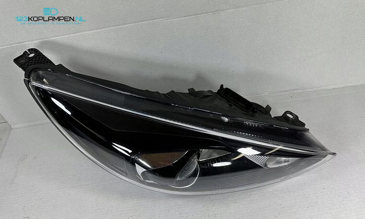 Ford Focus MK3 Facelift ST Led koplamp koplampen links rechts – Foto 7