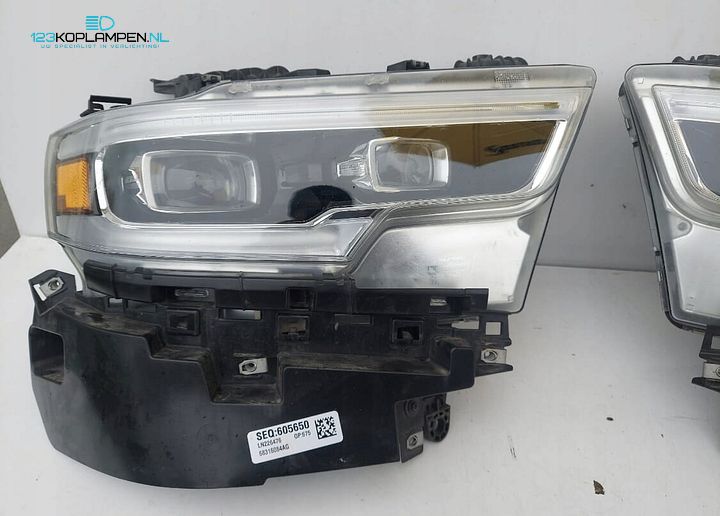 Dodge Ram Full Led koplamp links rechts – Foto 4