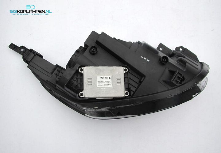 Kia Stonic Full Led Facelift koplamp links – Foto 7