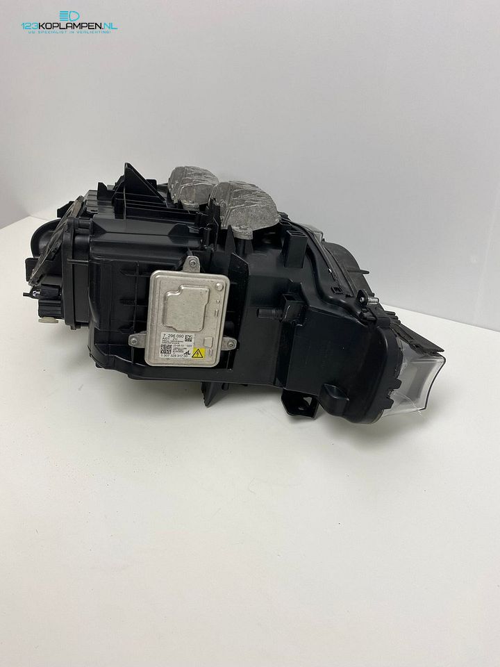 BMW F30 F31 Xenon Dynamic koplamp rechts – Foto 5