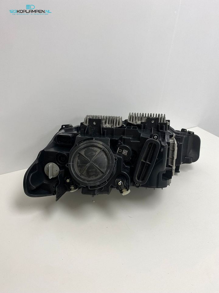 BMW F30 F31 Xenon Dynamic koplamp rechts – Foto 7