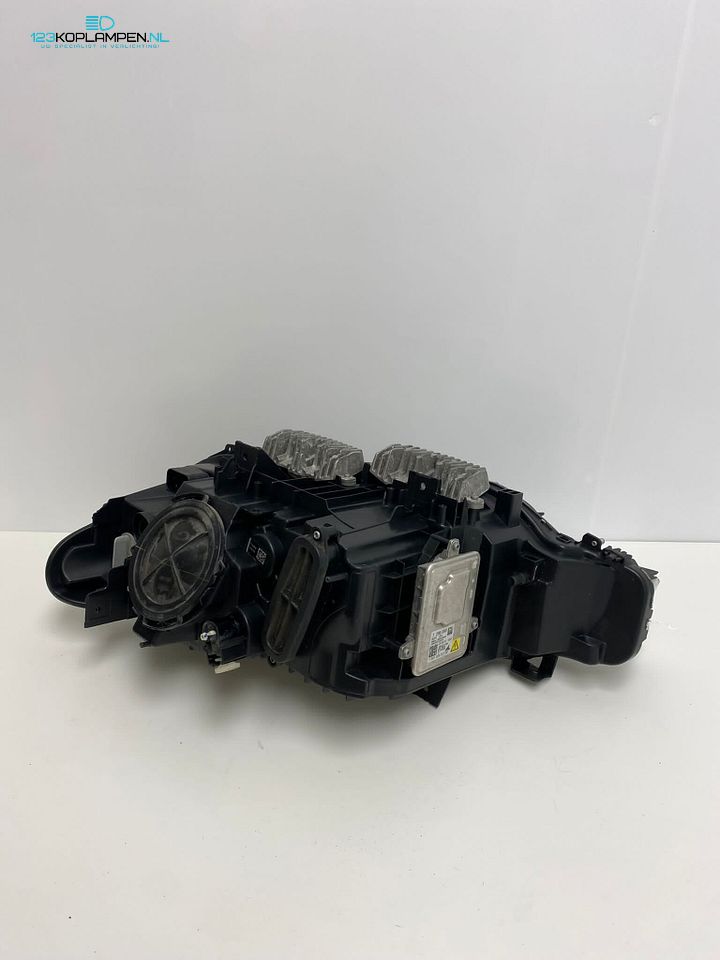 BMW F30 F31 Xenon Dynamic koplamp rechts – Foto 6