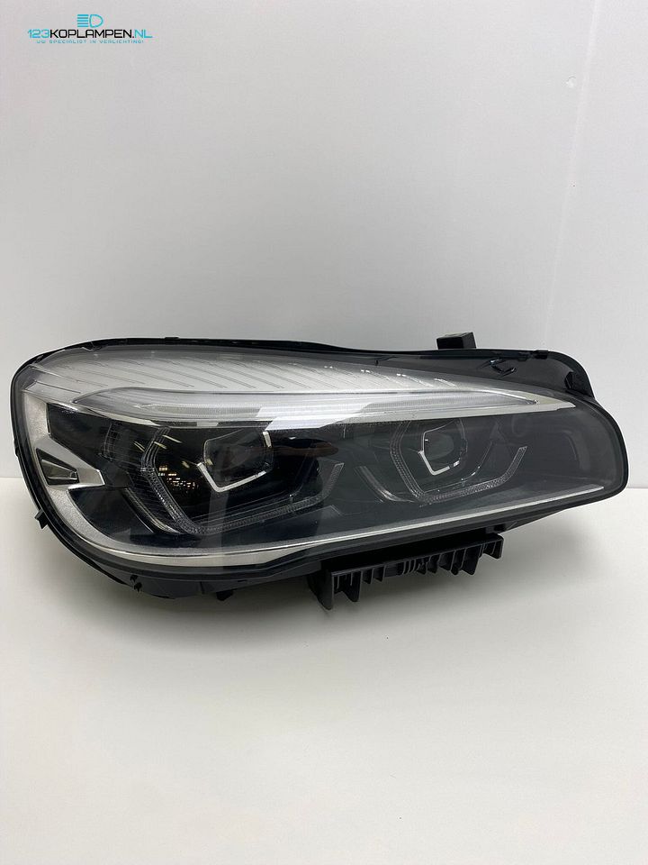 BMW F45 F46 Facelift Full Led koplamp rechts – Foto 3