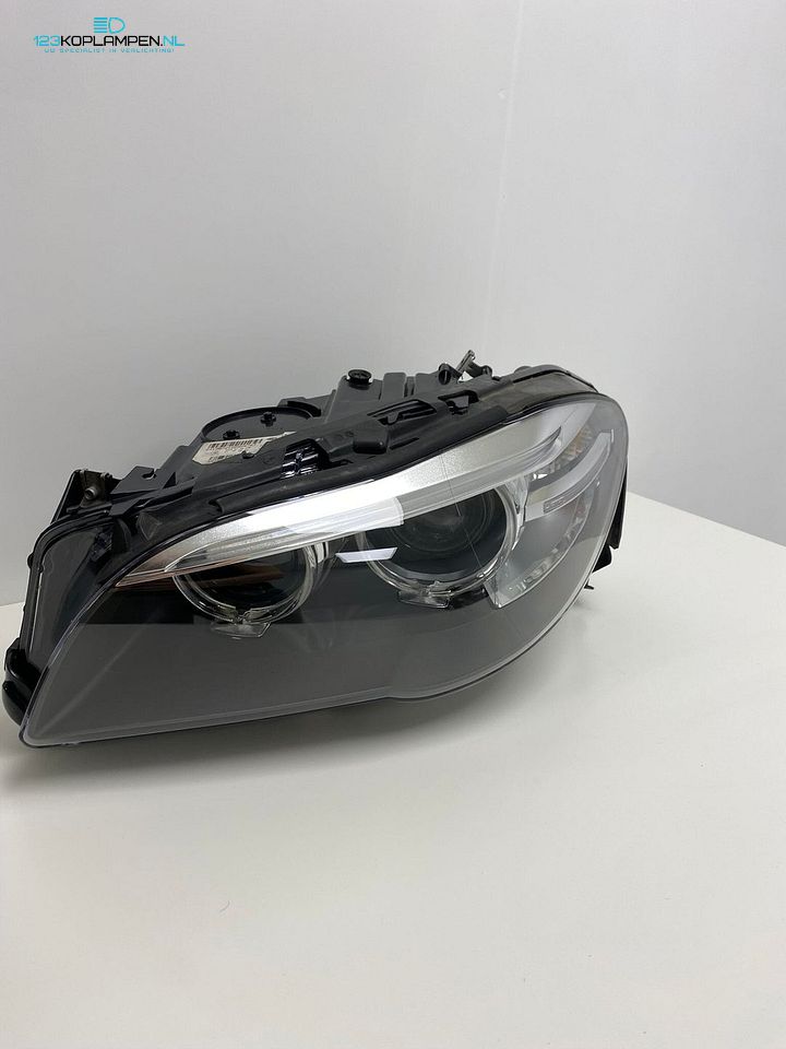 BMW F10 F11 5 Serie LCI Facelift Xenon koplamp links – Foto 3