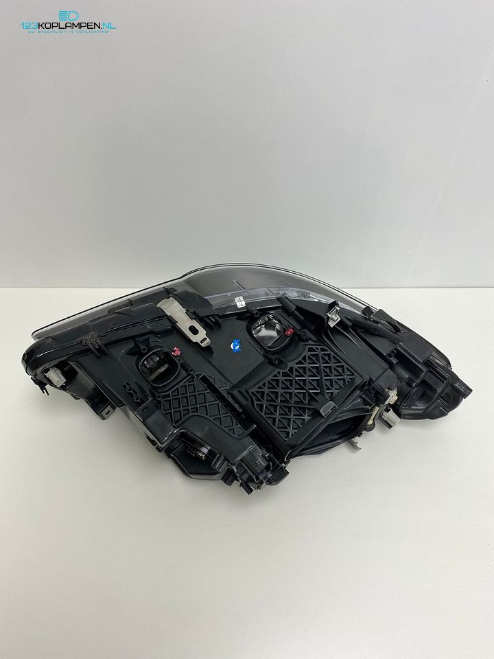 BMW F10 F11 5 Serie LCI Facelift Xenon koplamp links – Foto 5