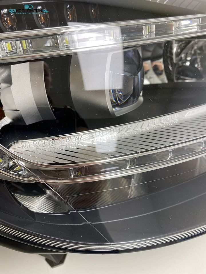 Mercedes CLS W218 Xenon ILS koplamp rechts – Foto 5