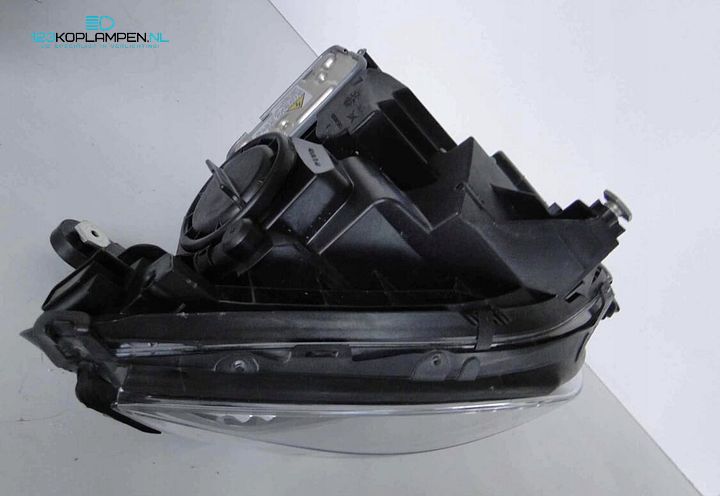 Mercedes CLS W218 W219 Xenon koplamp links – Foto 5
