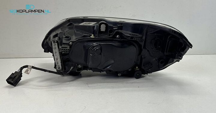 Volvo XC60 Facelift Koplamp rechts compleet – Foto 5