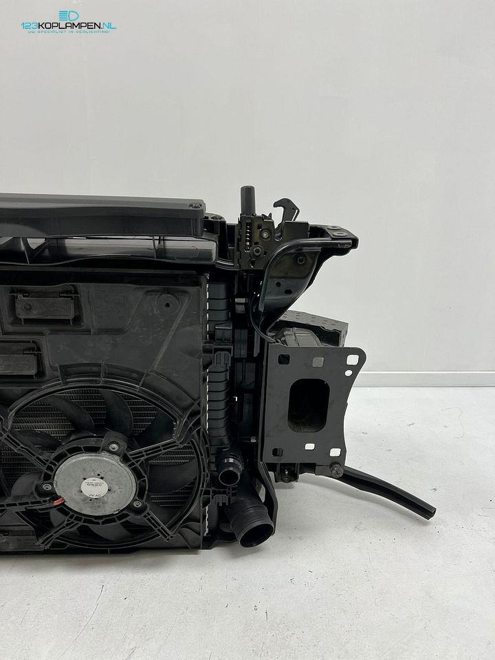 VW Volkswagen Golf 8 R 2.0 TSI voorfront koelerpakket koeler – Foto 15