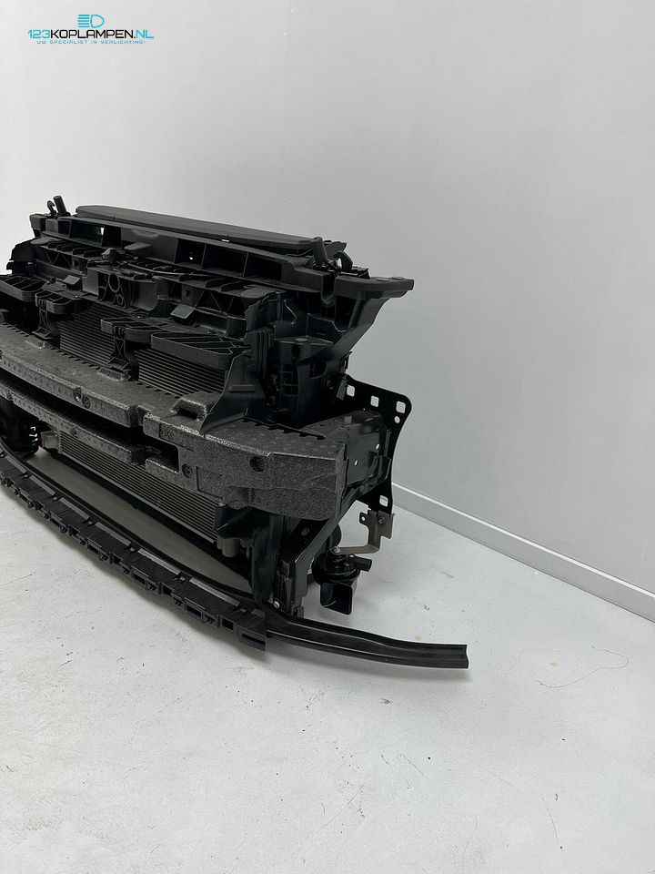 VW Volkswagen Golf 8 R 2.0 TSI voorfront koelerpakket koeler – Foto 7