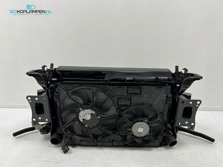 VW Volkswagen Golf 8 R 2.0 TSI voorfront koelerpakket koeler – Foto 12