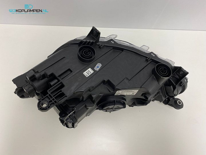 Seat Ibiza 6F / Arona H7 koplamp rechts – Foto 4