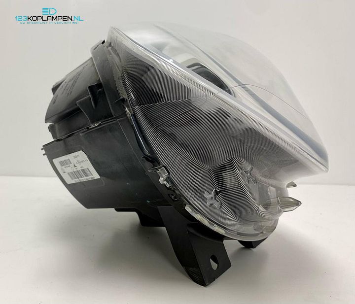 Fiat 500x Xenon koplamp links – Foto 5