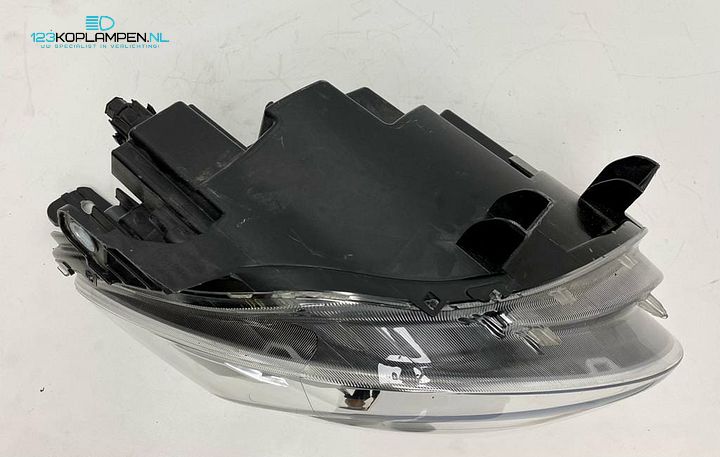 Fiat 500x Xenon koplamp links – Foto 6