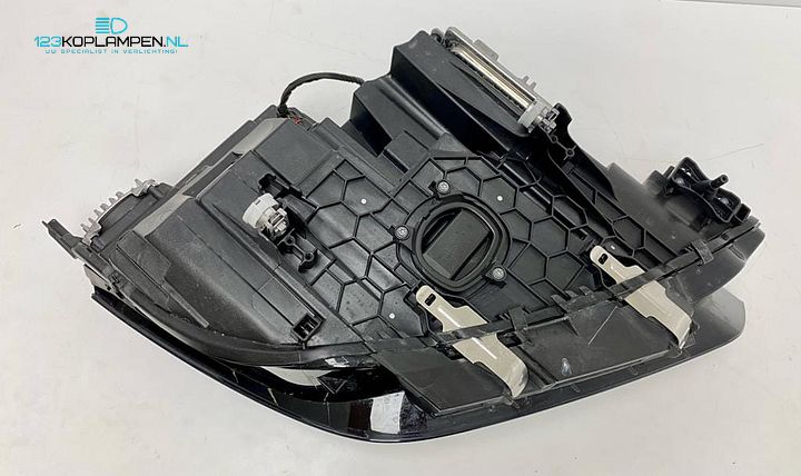 BMW 8 Serie G14 / G15 Full LED koplamp links rechts – Foto 13