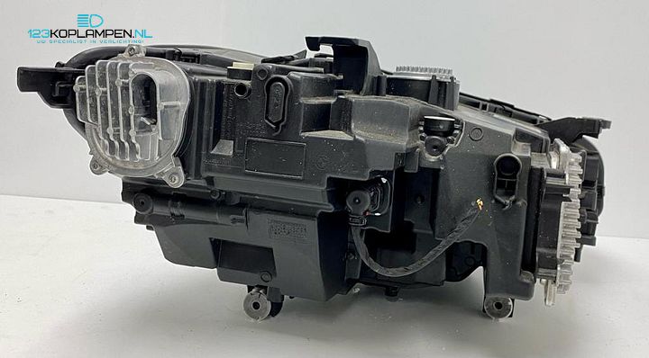 BMW 8 Serie G14 / G15 Full LED koplamp links – Foto 3