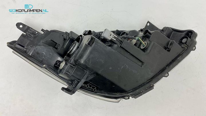 Toyota Yaris 3 / III LED koplamp links – Foto 5
