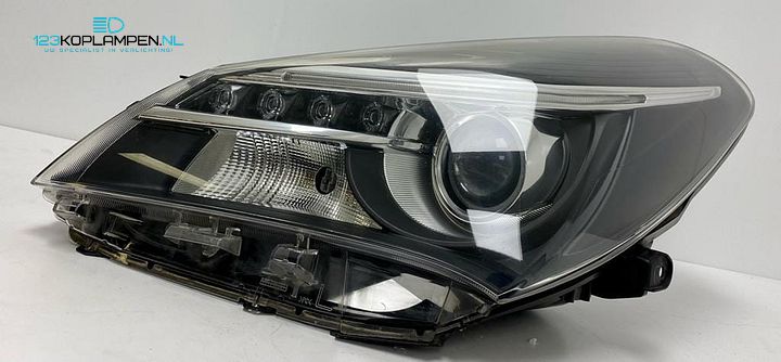 Toyota Yaris 3 / III LED koplamp links – Foto 2
