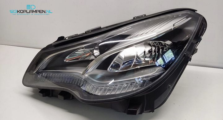 Mercedes E Klasse W207 Facelift Coupe Koplamp links – Foto 3