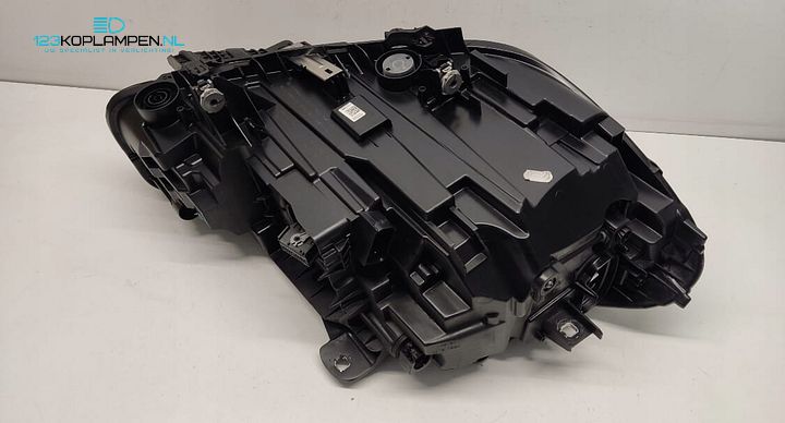 BMW 1 Serie F40 Shadow Line Adaptive Full Led Koplamp links – Foto 7