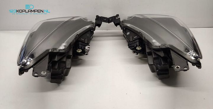 Mazda 2 DL Facelift Full Led 13 Pin Koplamp links rechts – Foto 5