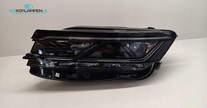 VW Volkswagen Touareg 3 Matrix Full led koplamp links  – Foto 2