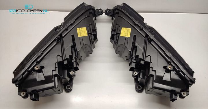 Skoda Octavia 3 5E Facelift Full Led Koplamp links rechts – Foto 5