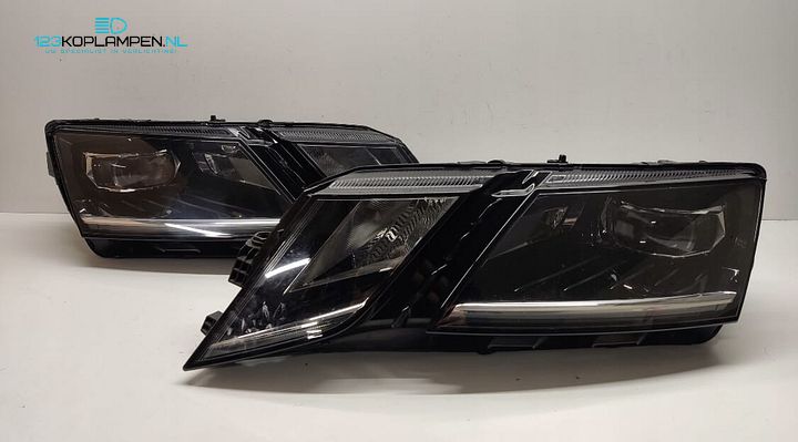 Skoda Octavia 3 5E Facelift Full Led Koplamp links rechts – Foto 2