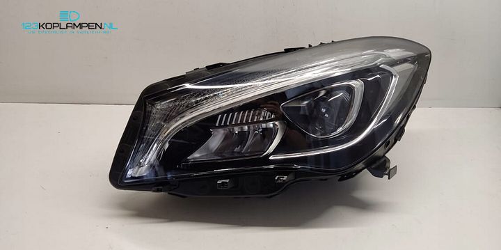Mercedes CLA W117 Facelift Full Led Koplamp links – Foto 3