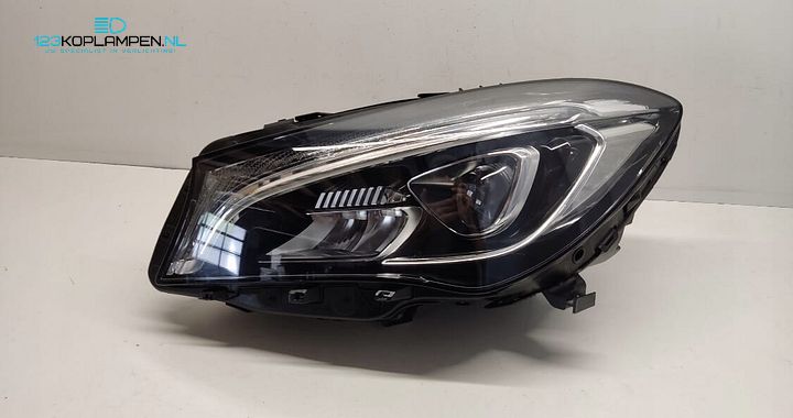 Mercedes CLA W117 Facelift Full Led Koplamp links – Foto 5