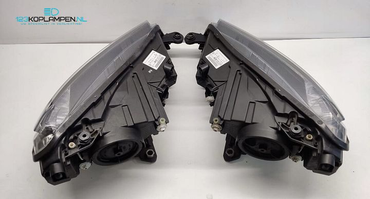 Skoda Superb 3 3V1 Xenon Led Koplamp links rechts – Foto 4