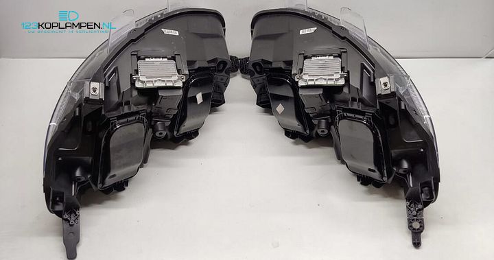 Opel Zafira D Vivaro 3 Xenon Koplamp links rechts – Foto 5