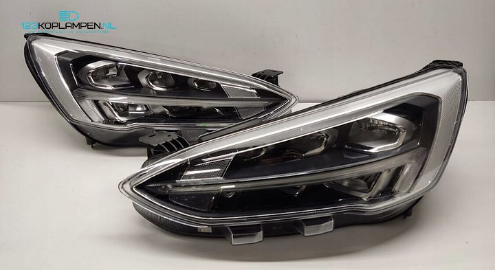 Ford Focus MK4 Full Led Koplamp links rechts – Foto 3