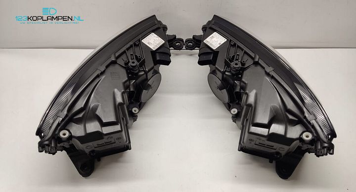 Opel Corsa D Xenon koplamp links rechts – Foto 5