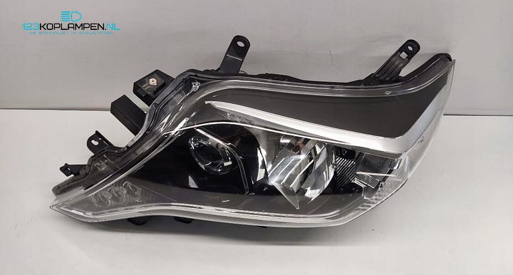 Toyota Land Cruiser Facelift FJ 150 Xenon koplamp links – Foto 4