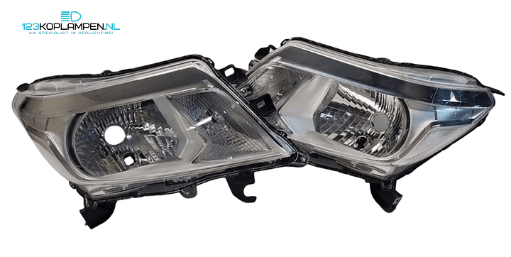 Nissan Navara 4 H4 koplamp links rechts