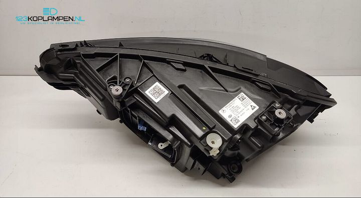 Mercedes CLA W118 Multibeam Full Led koplamp rechts – Foto 9