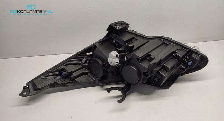Peugeot 5008 3008 Facelift Xenon Led koplamp rechts – Foto 7