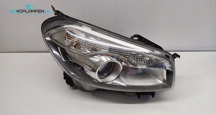 Nissan Qashqai J10 Facelift Xenon koplamp rechts – Foto 3