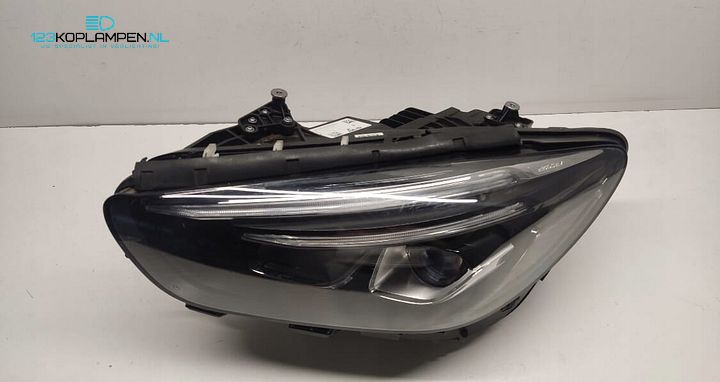 Mercedes B Klasse W247 Performance Led koplamp links – Foto 4
