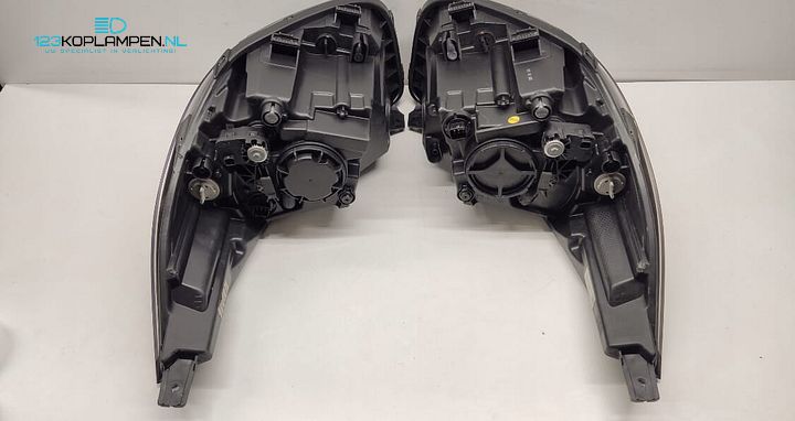 Kia Picanto 3 koplamp links rechts – Foto 4