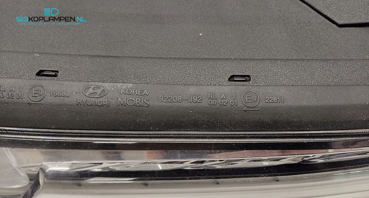 Hyundai Kona Led DRL koplamp links rechts – Foto 6