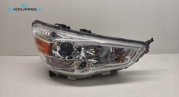 Mitsubishi ASX Xenon koplamp rechts – Foto 2